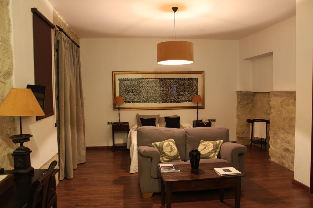 Hotel Las Casas Del Consul Úbeda Chambre photo